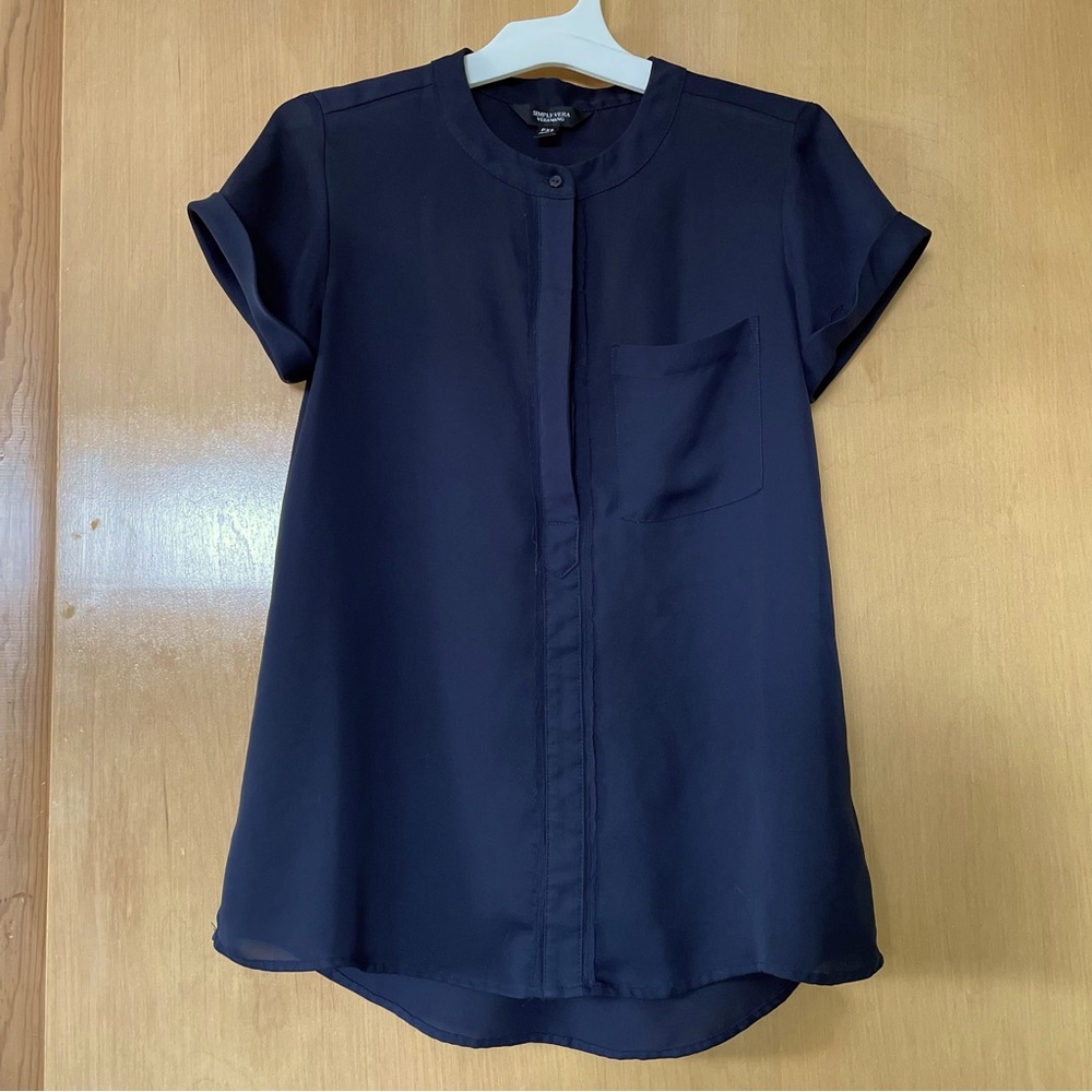 Vera Wang Navy Blue Buttoned Blouse